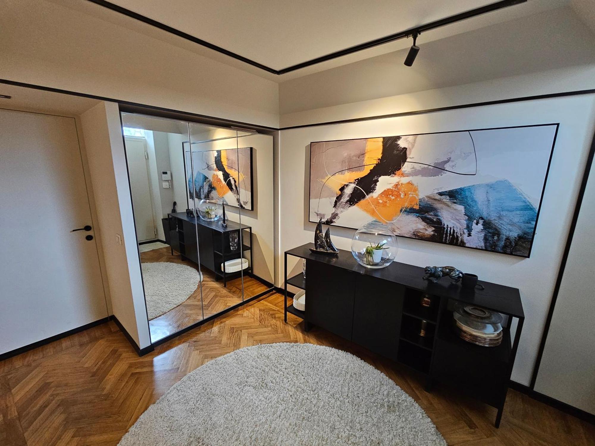 Exclusive Top Floor 2-Bedroom Flat Milano Esterno foto