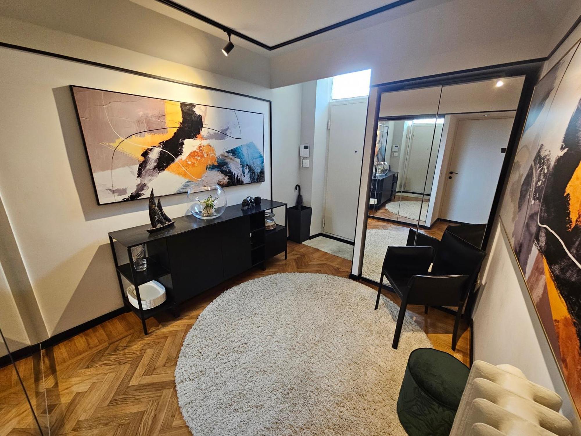 Exclusive Top Floor 2-Bedroom Flat Milano Esterno foto